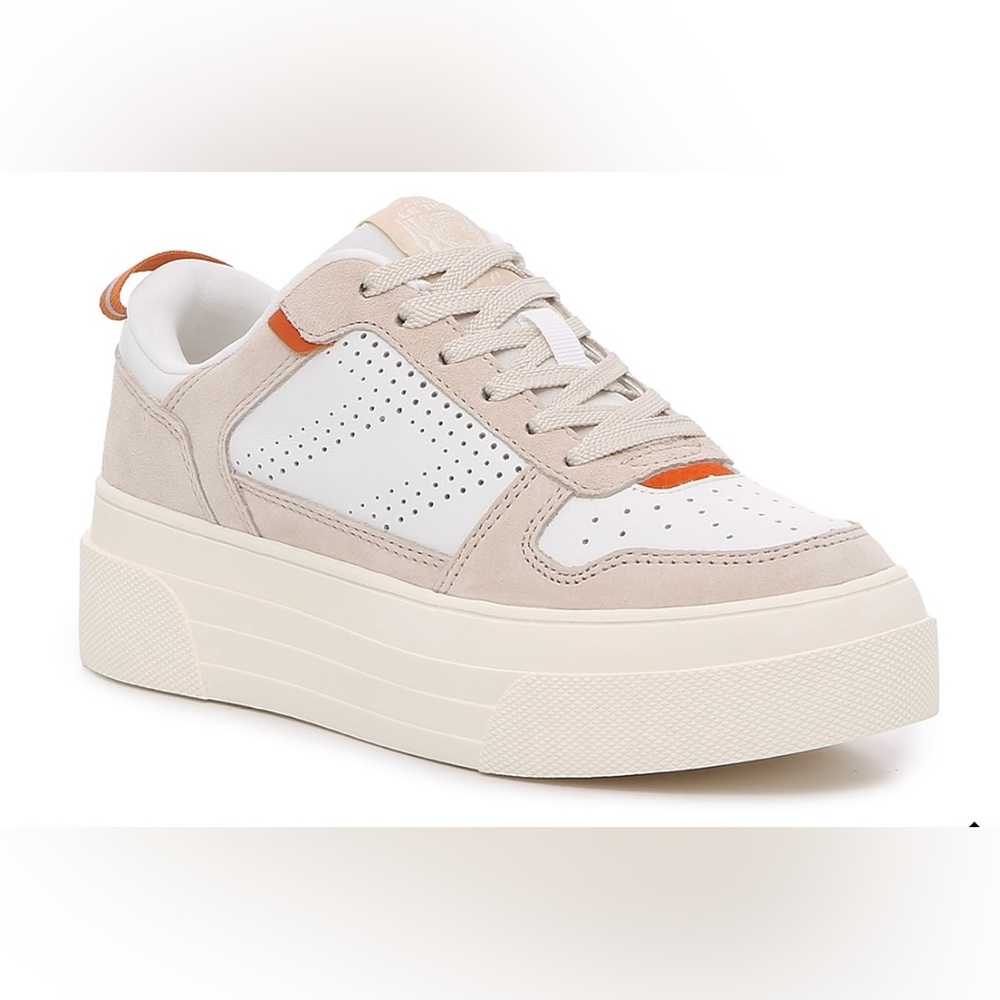 Le Tigre Midtown Platform sneakers women's size 11. EUC Streetwear Activewear